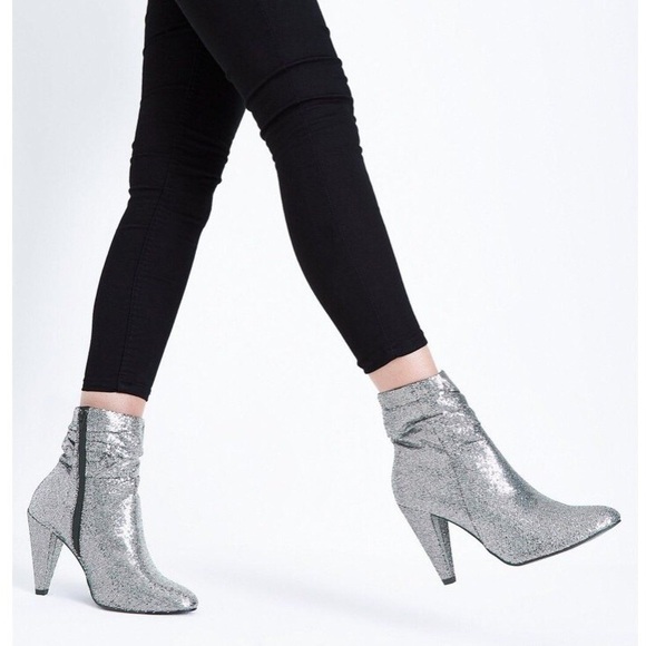 🆕LAST Lucy in the Sky | Gun Metal Sparkle Booties - Picture 2 of 7